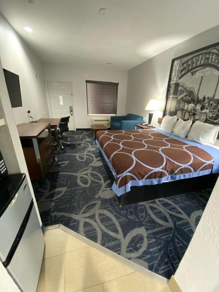 Super 8 By Wyndham Houston Hobby Airport South Otel Dış mekan fotoğraf